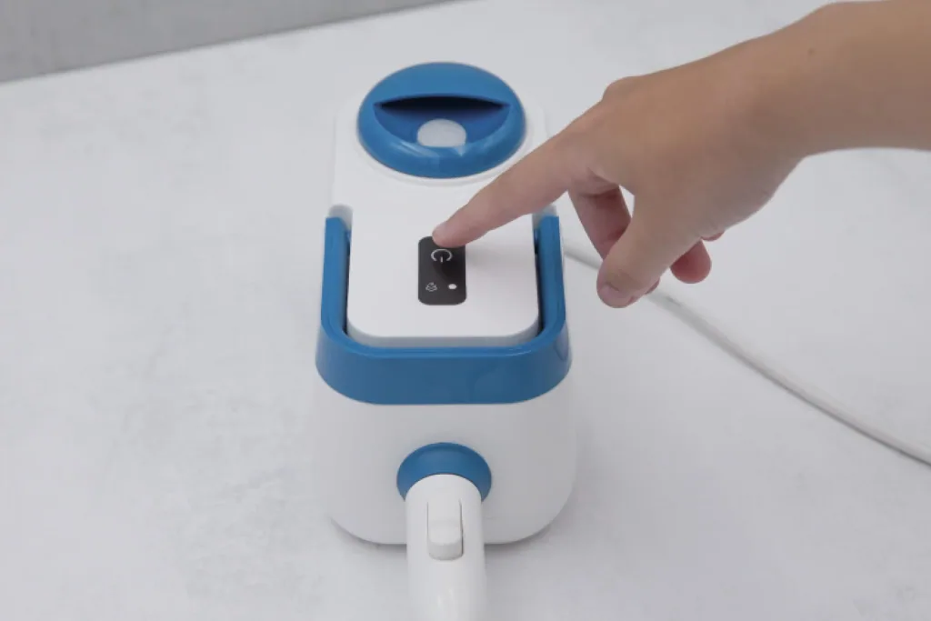Handheld steam cleaner SteamTouch