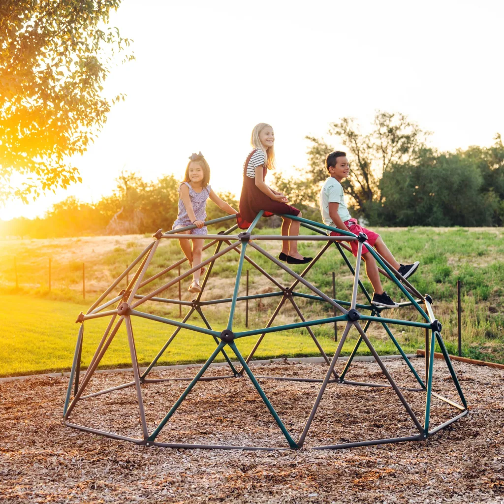Geodome climbing sphere with tent
