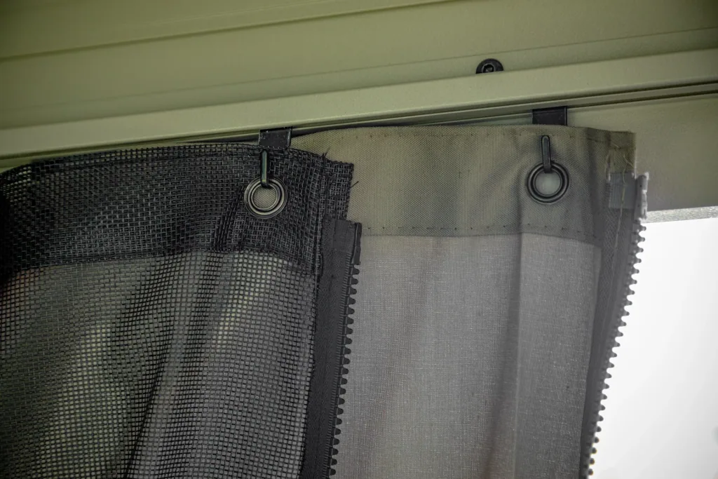 Curtain set matching the gazebo Messina 12x16 champagne