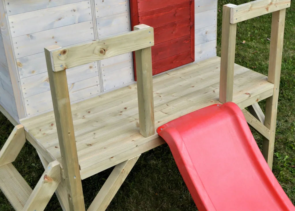 Tiger playhouse