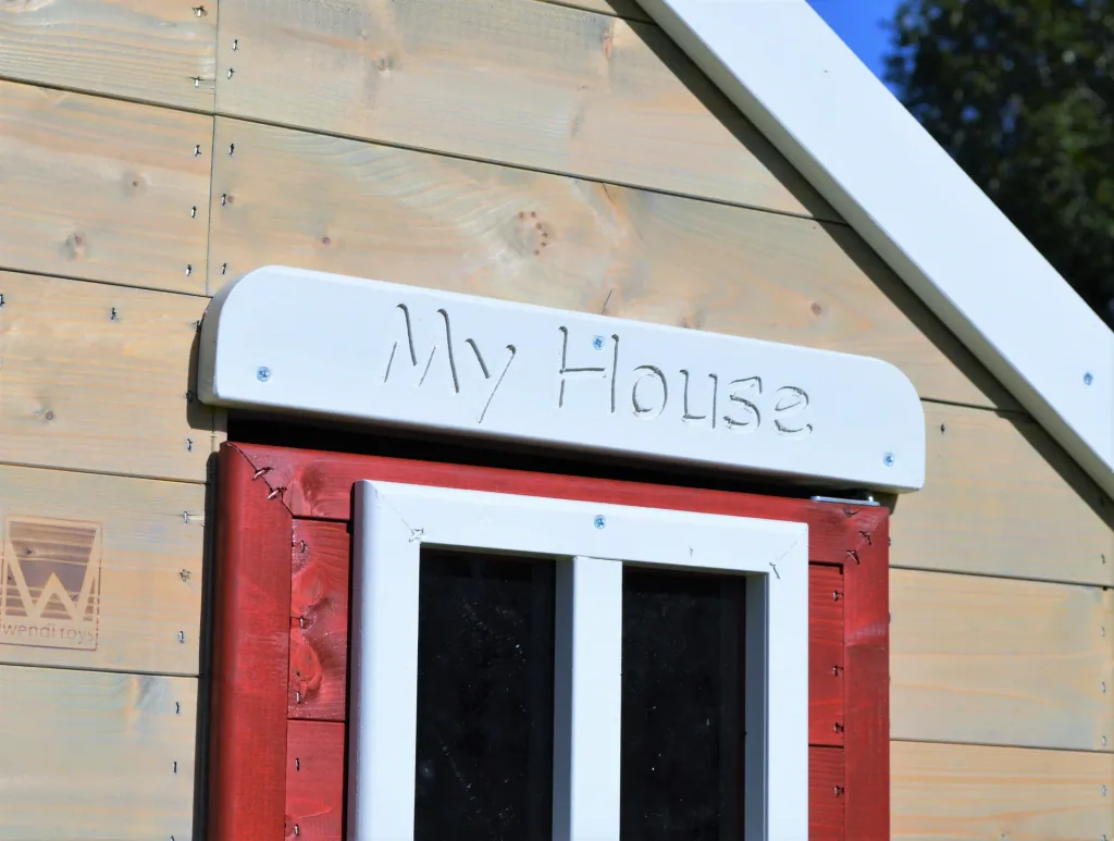 Gecko playhouse