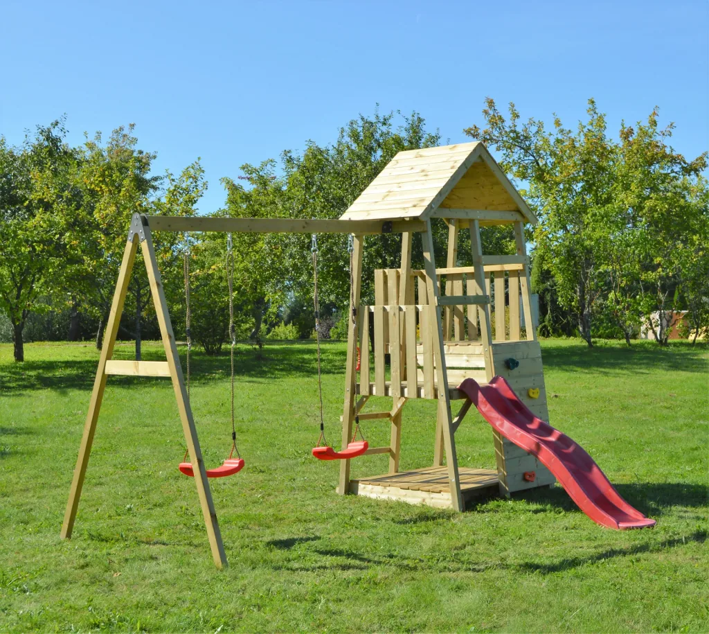 Salamander play tower
