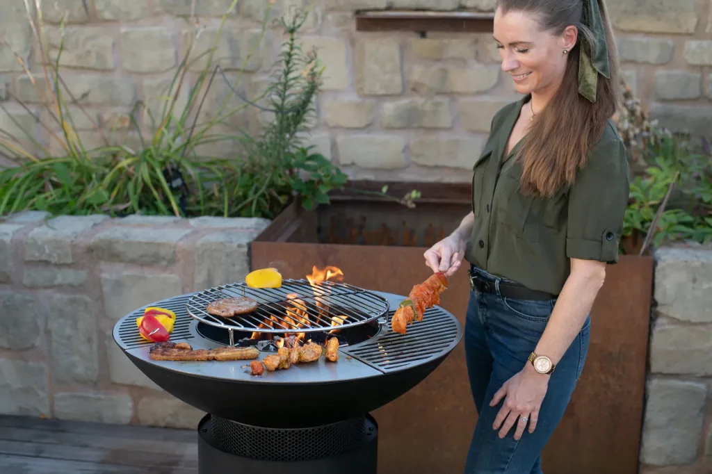 Grill, plancha and fire plate black