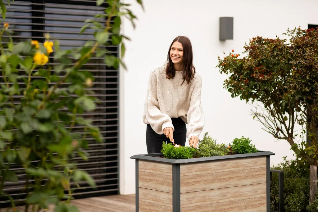Westmann Raised Garden Bed Primus-Multi M Metal natural