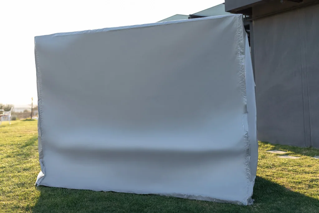 Westmann Cover for Hollywood Swing Viva 2400