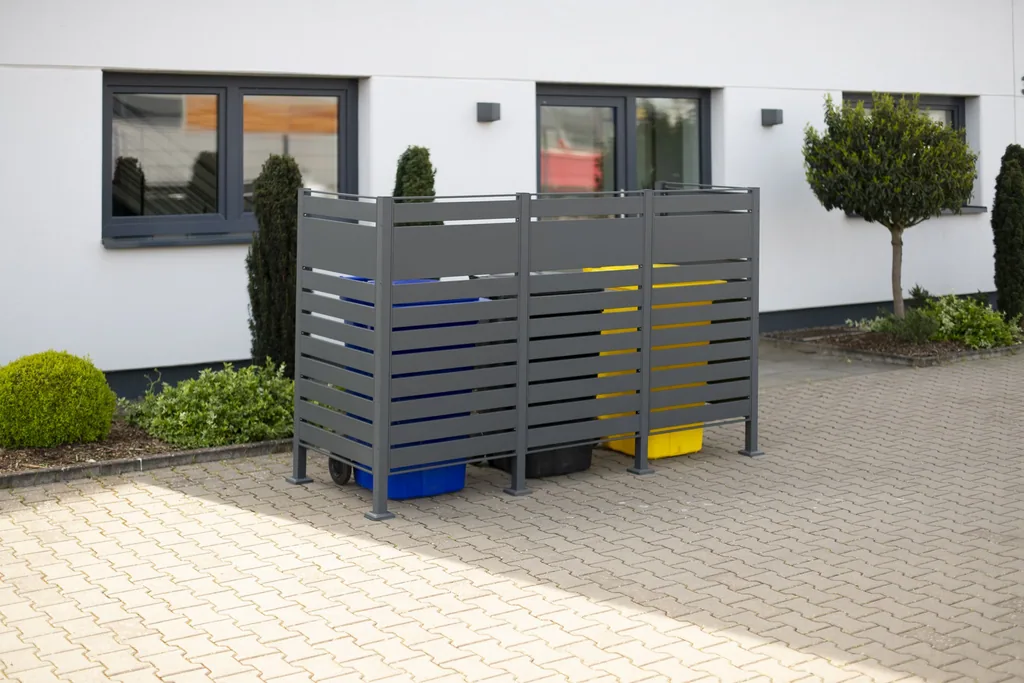 Westmann Waste Bin Enclosure Planum Triple 150 cm anthracite (3× 240 L)