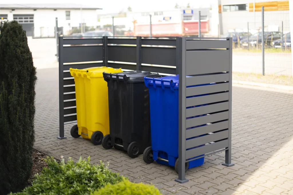 Westmann Waste Bin Enclosure Planum Triple 150 cm anthracite (3× 240 L)
