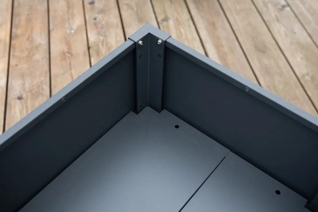 Westmann Planter Box Talus S Metal anthracite