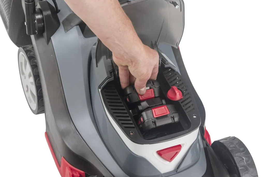 BOSCH HOME AND GARDEN COMPATIBLE Cordless Lawnmower 3.82 Li Easy - incl. 2 batteries and charger