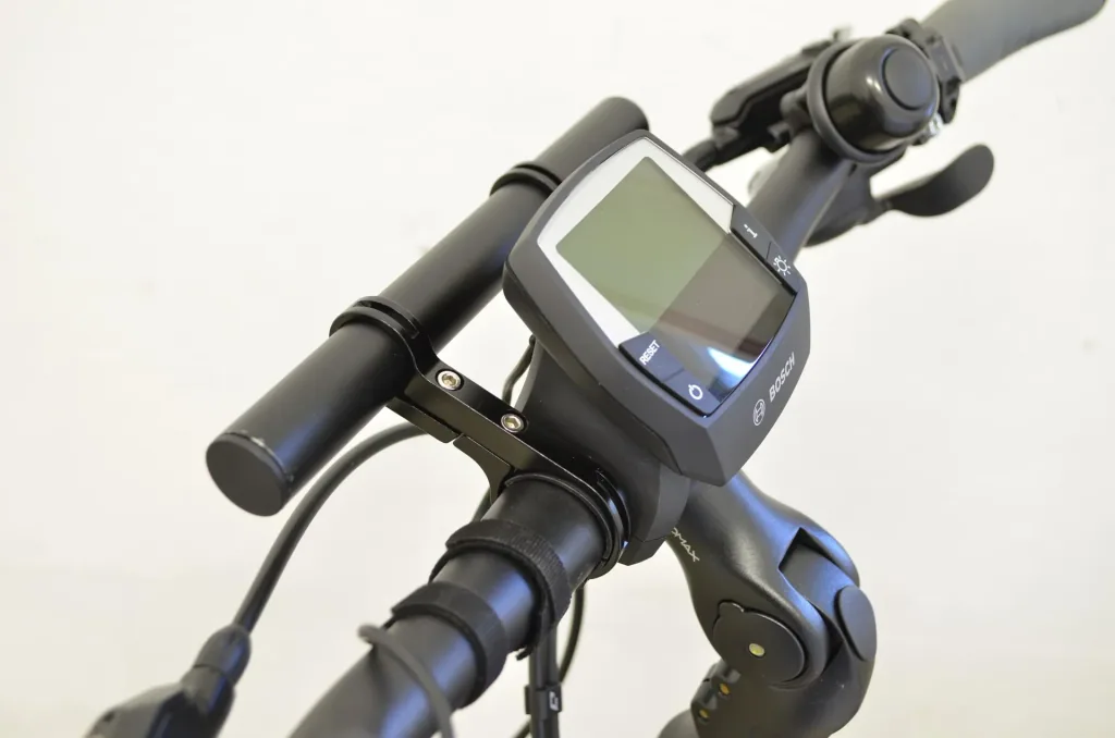 Handlebar extension