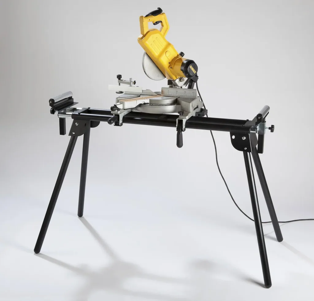 Universal machine base for miter saws