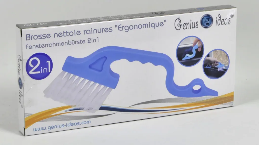 Window frame brush 2-in-1
