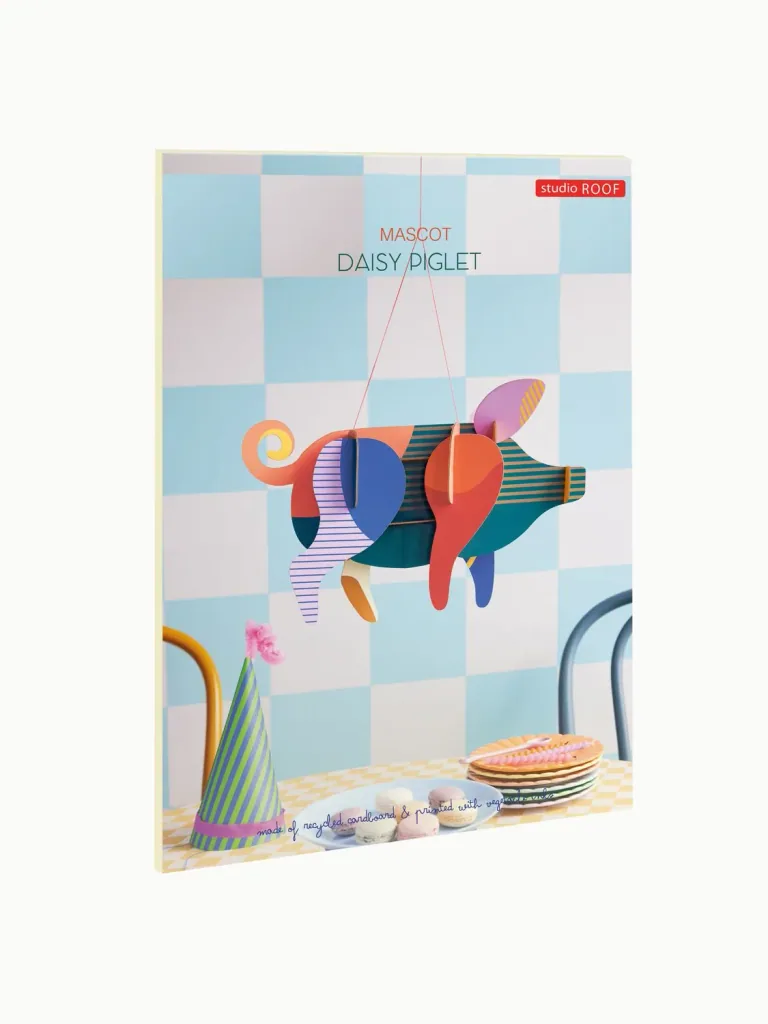 Studio ROOF Craft Set, 3D Wall Object, 3D Decoration – Daisy Piglet