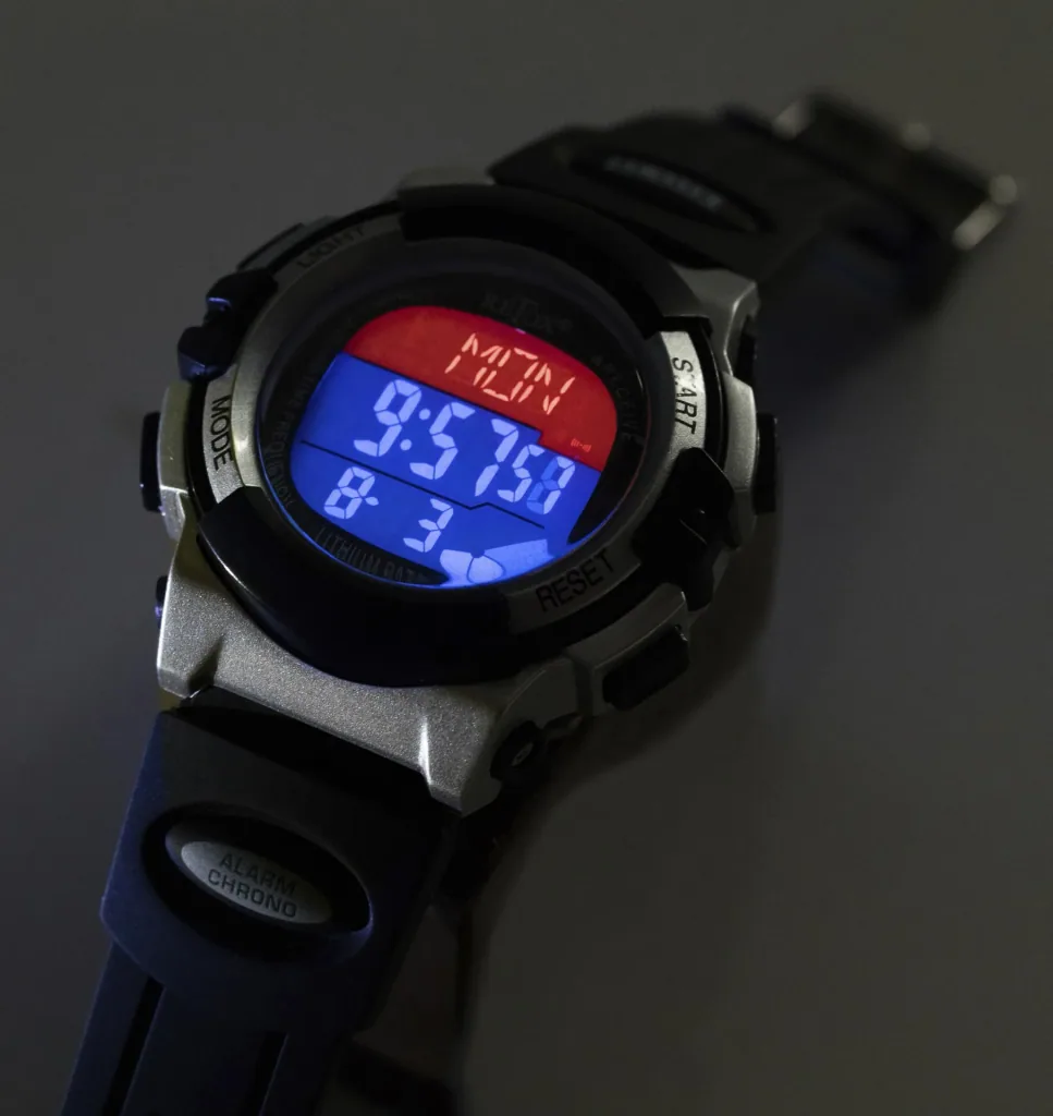 "RETOX" radio-controlled LCD wristwatch with alarm, stopwatch + date display, 3ATM