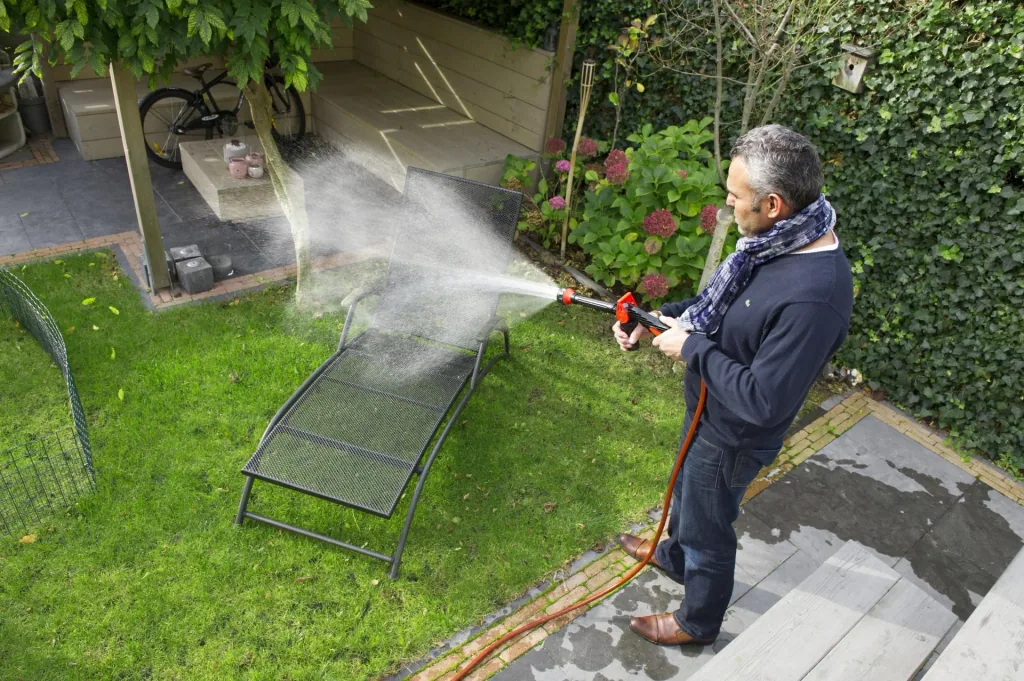 High-performance washing gun "F1 AQUABLASTER" + 1 x shine shampoo