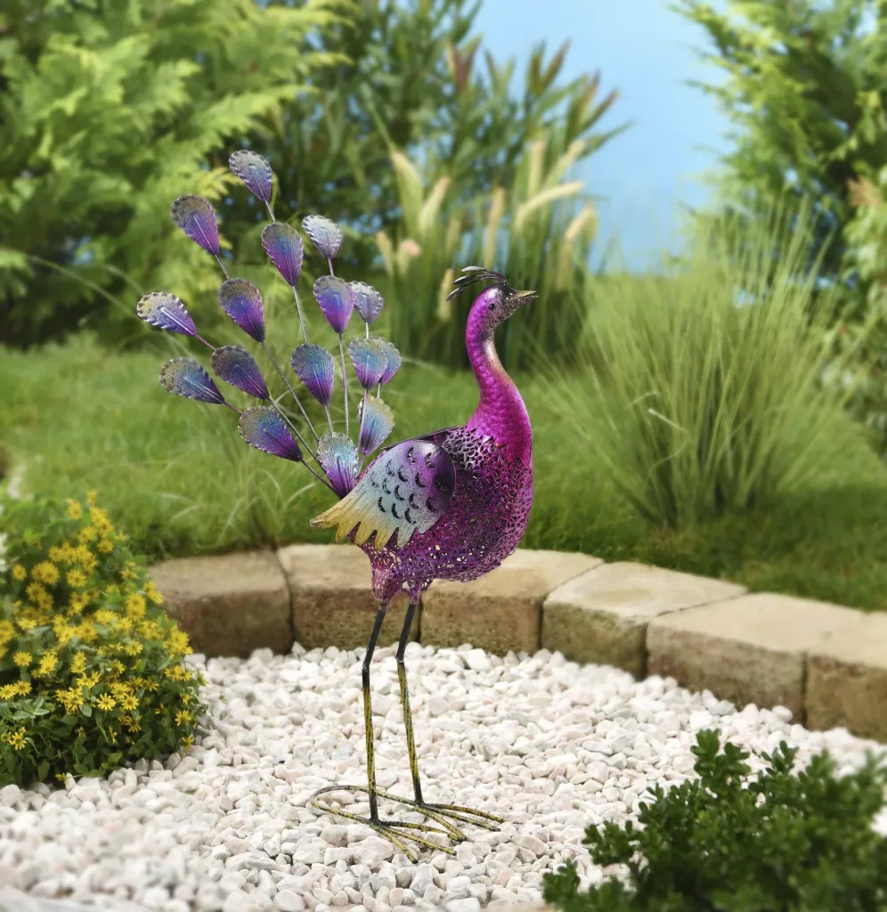 Metal decoration peacock Bonnie with LED solar lighting