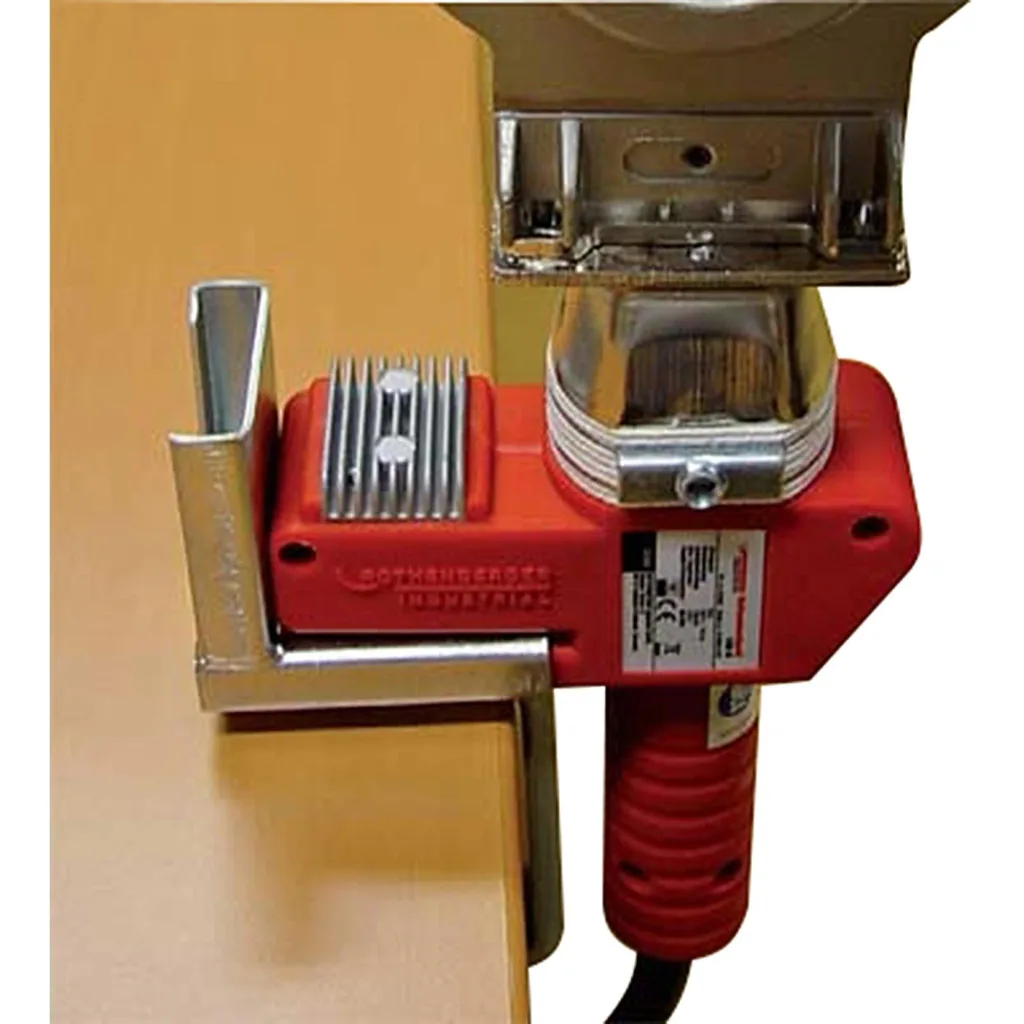 Table vice for socket welders