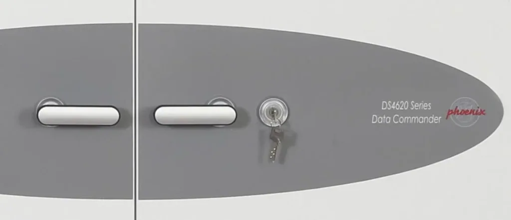 Data Commander data protection safe, external dimensions 1685 x 1200 x 720 mm, with key lock