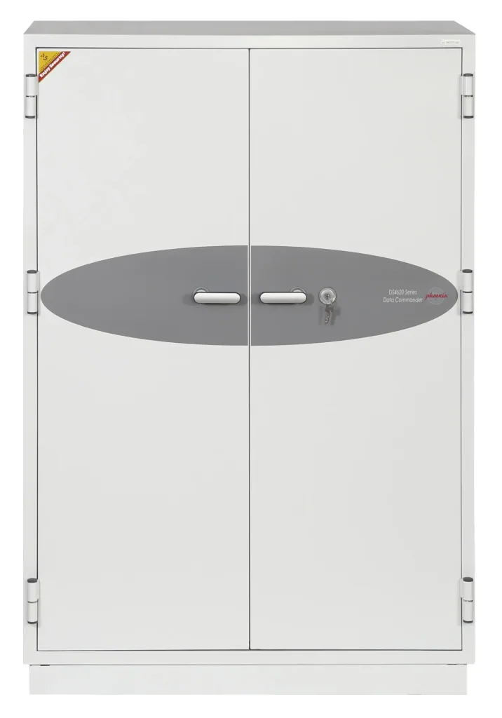 Data Commander data protection safe, external dimensions 1685 x 1200 x 720 mm, with key lock