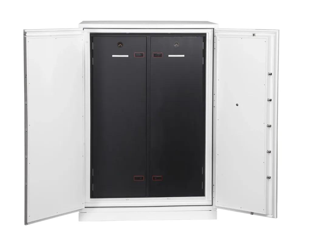 Data Commander data protection safe, external dimensions 1685 x 1200 x 720 mm, with key lock