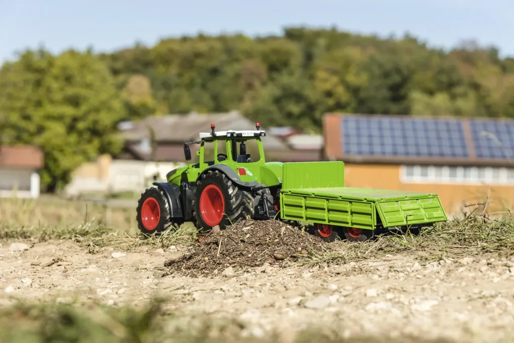 RC tractor with trailer 1:16 100% RTR