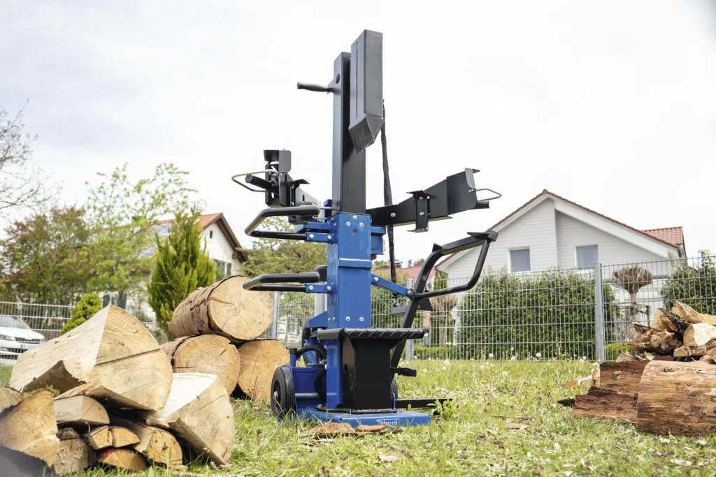 Log splitter Compact 15t, standing