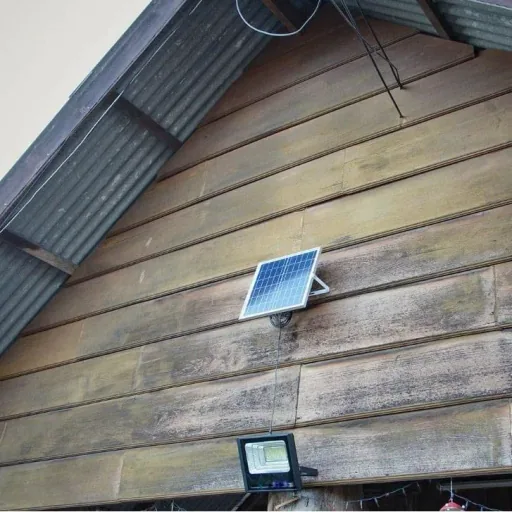 VT-60W Solar Floodlight with Solar Panel - 1650 Lm - 6000K - Black