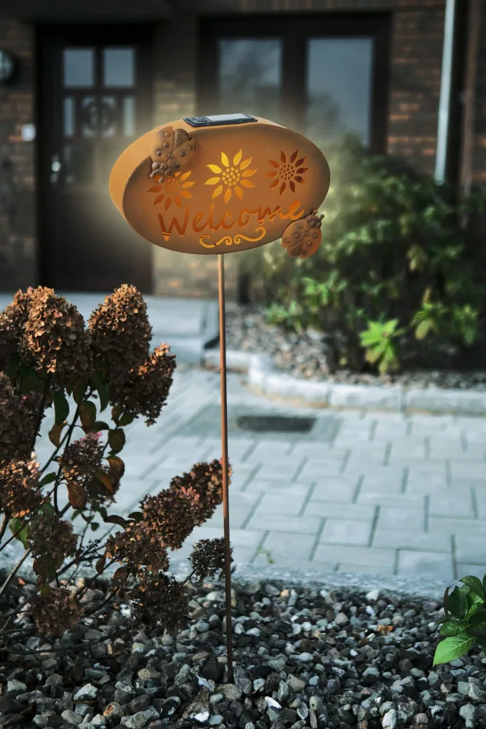 Solar welcome sign "Welcome" with LED light