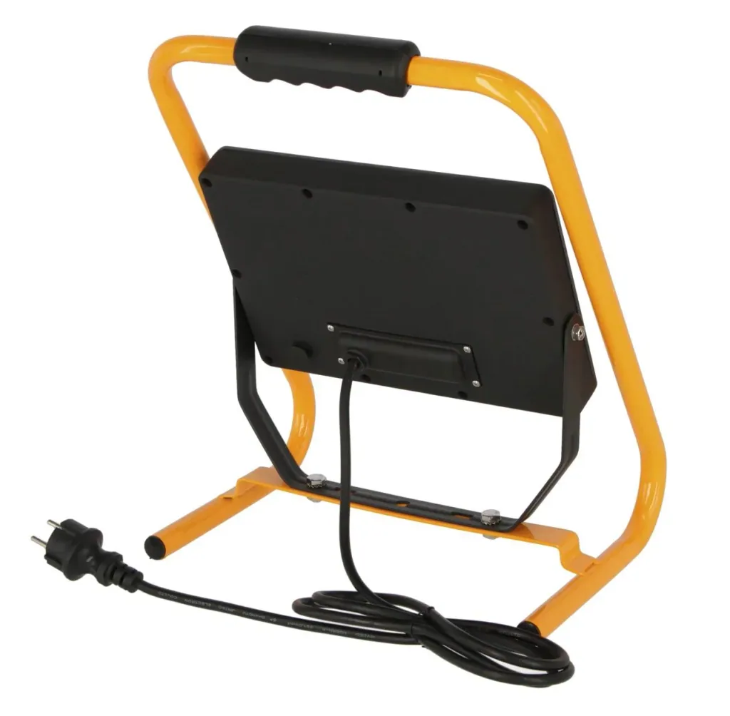 LED construction spotlight with robust housing for indoor and outdoor use
