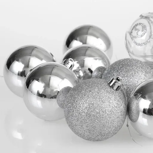 Christmas balls - 102 pieces - silver