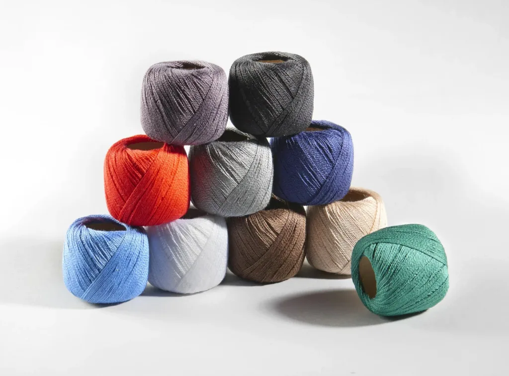 8-ply 20m darning twist, set of 10