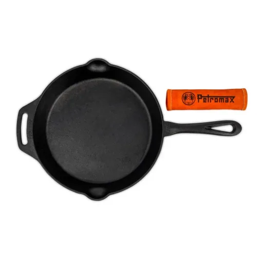 Aramid handle cover for fire pan