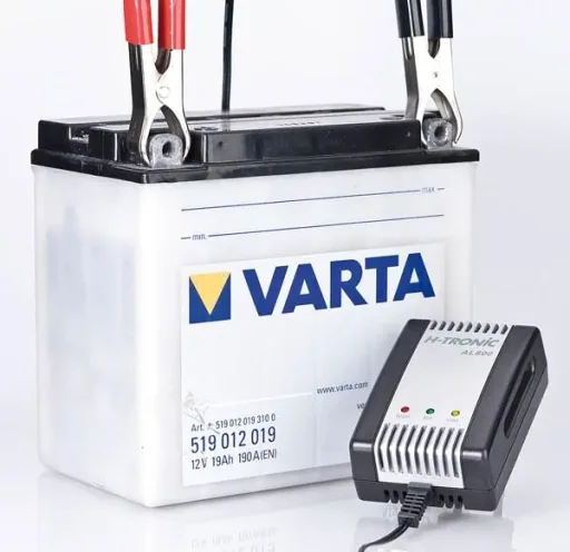 Lead battery plug-in charger AL 800 - for 6 / 12 Volt batteries