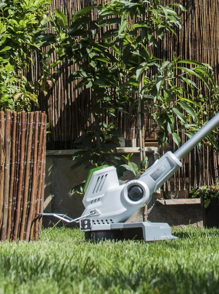 Set cordless grass trimmer "GM ART 4030" + battery, 40 Volt + charger