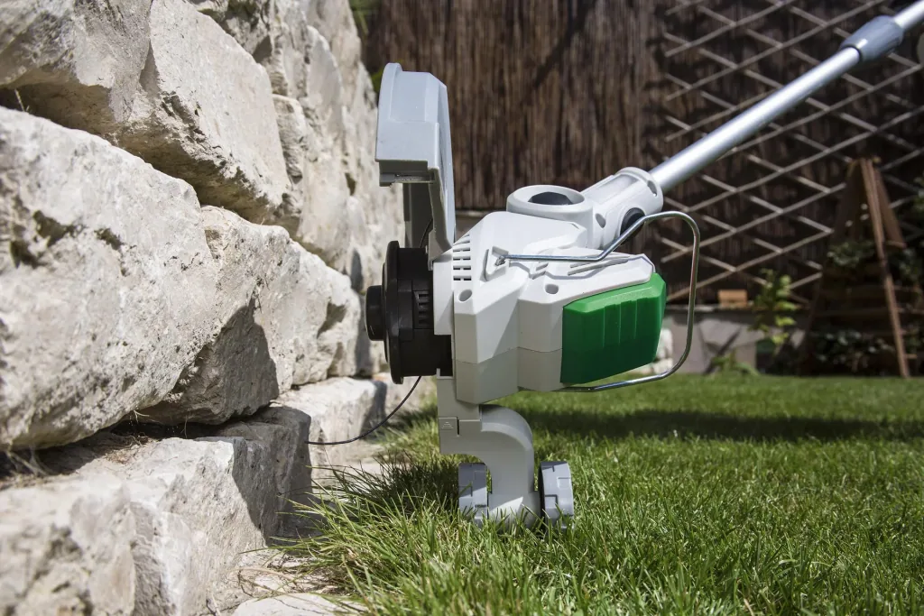 Set cordless grass trimmer "GM ART 4030" + battery, 40 Volt + charger