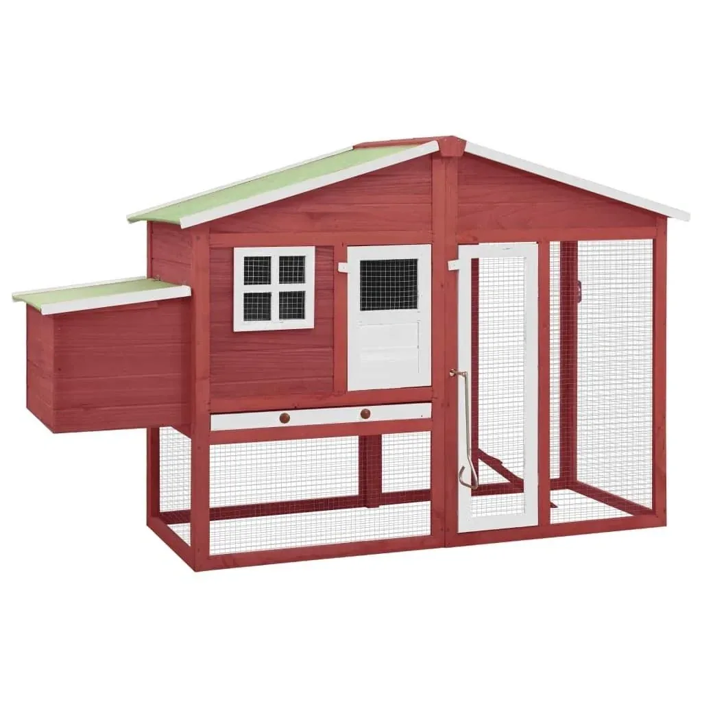 Chicken coop with sturdy nesting box