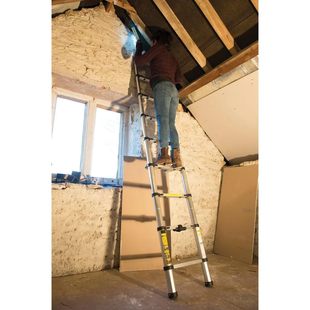 Telescopic ladder 2.9 m, 9 rungs