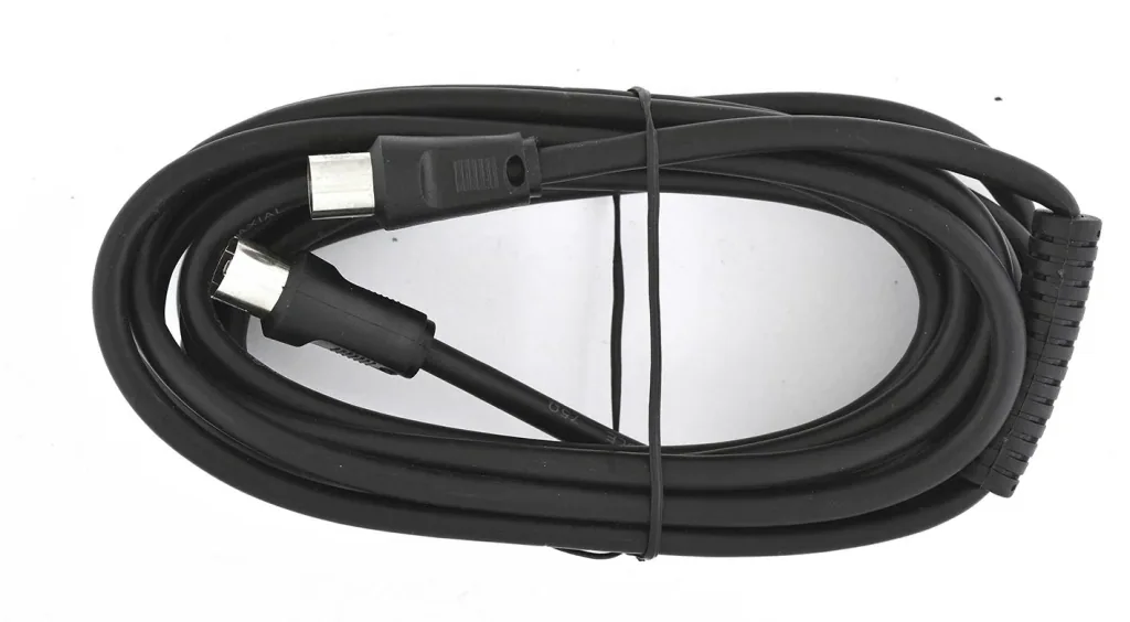 Antenna cable with sheath current filter 1.5m