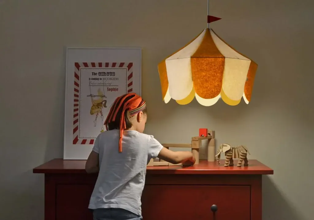 Buokid's pendant lamp circus yellow