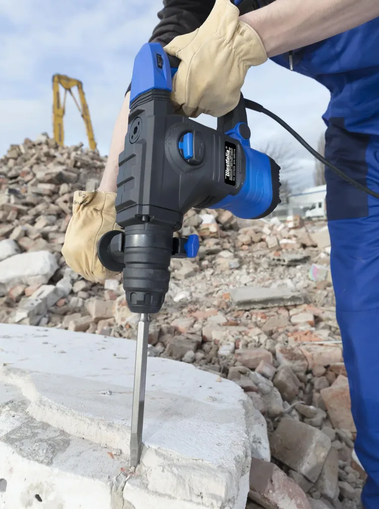 BMH1500 SDS-Plus hammer drill and chisel hammer