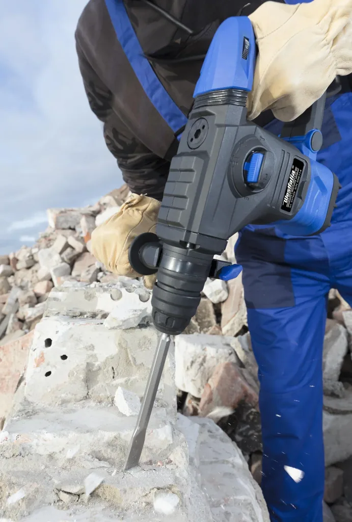 BMH1500 SDS-Plus hammer drill and chisel hammer