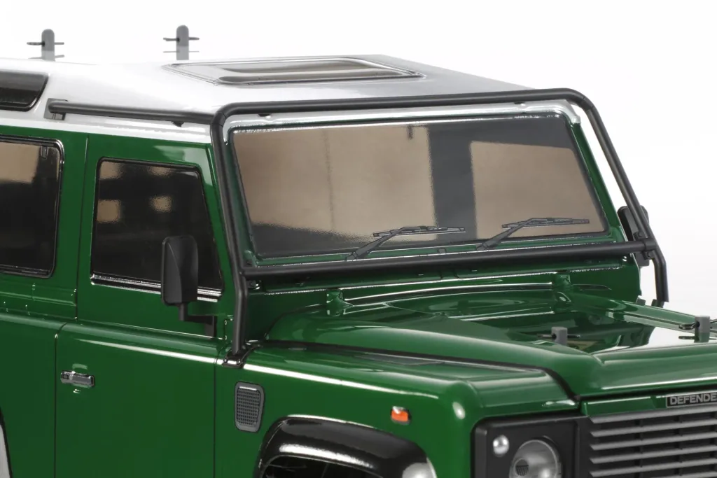 RC Land Rover Defender 90 CC-01, scale 1:10