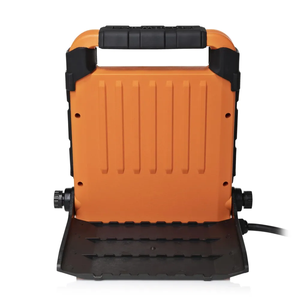 LED work light, foldable with socket