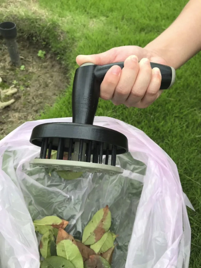Hand - leaf picker black