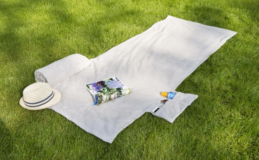Deck chair towel, size 200x80cm, color light gray