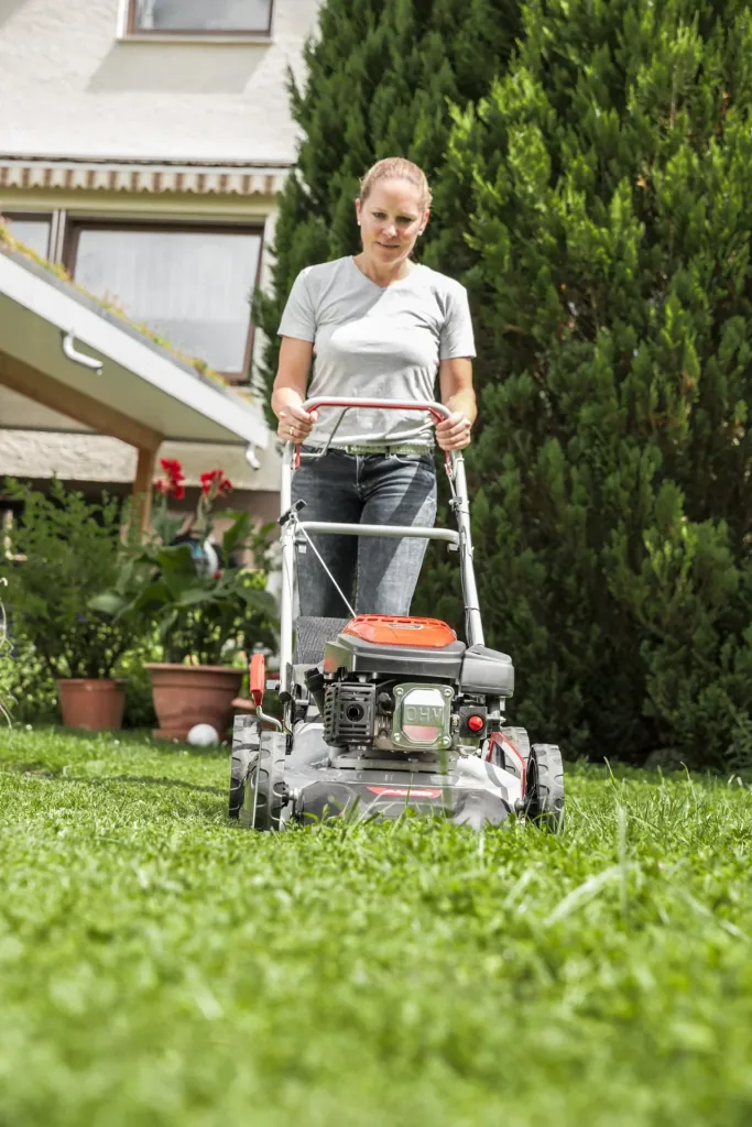 Petrol lawn mower "Easy 5.10 SP-S"