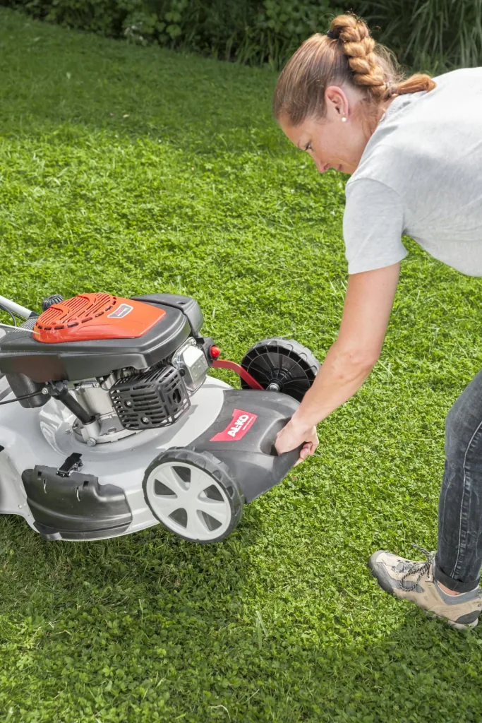 Petrol lawn mower "Easy 5.10 SP-S"
