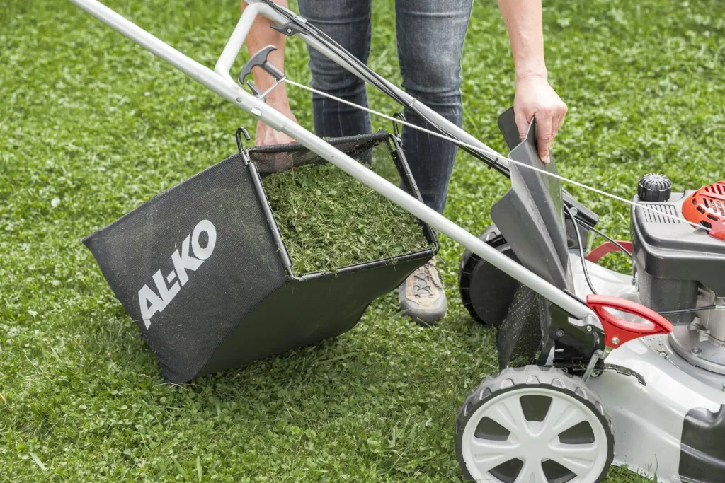 Petrol lawn mower "Easy 5.10 SP-S"