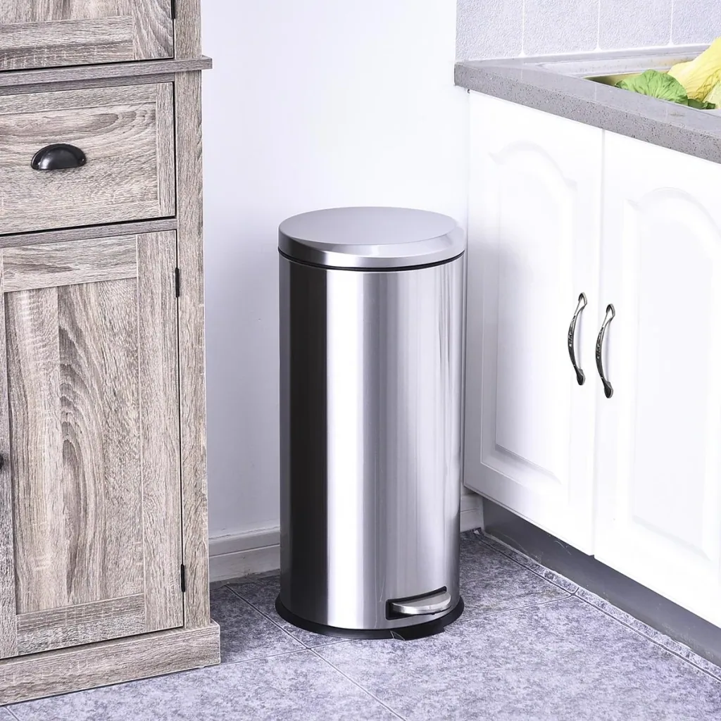 Pedal bin with inner bucket silver/black