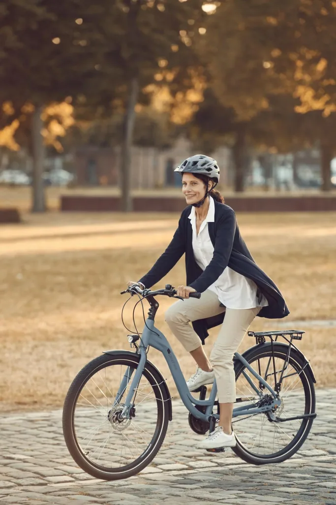 City bike GENIESSER 20.BTC.10, 28", 7 speed, color blue-matte
